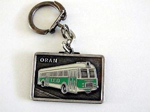 ORAN PORTE CLES (83)